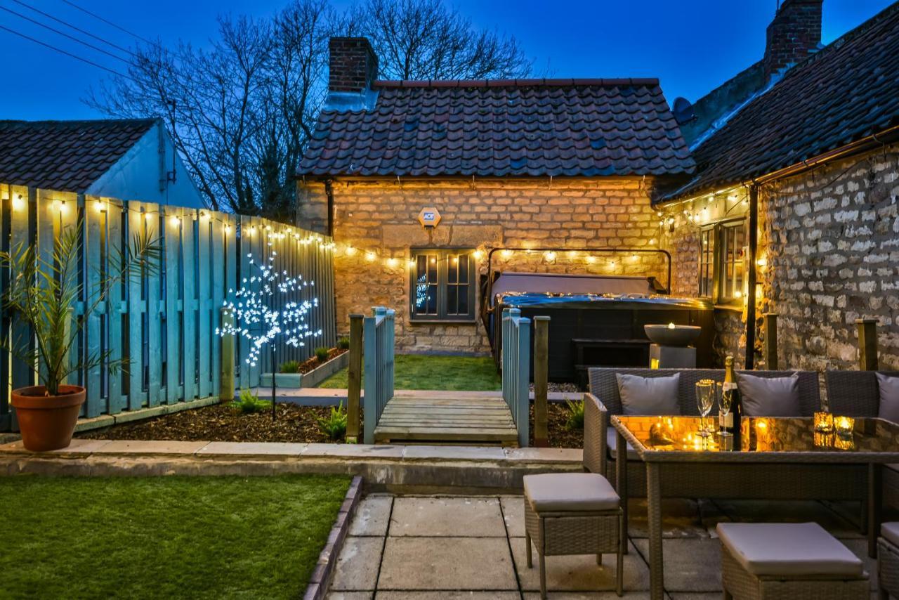 Pickering Rooftop Terrace Exterior photo